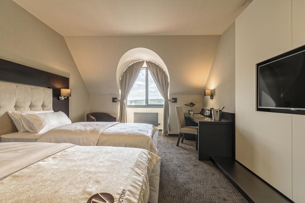 Hotel Victory Popuvky エクステリア 写真
